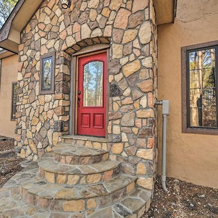 Tudor-Style Broken Bow Cottage With Hot Tub And Decks! Stephens Gap Eksteriør billede