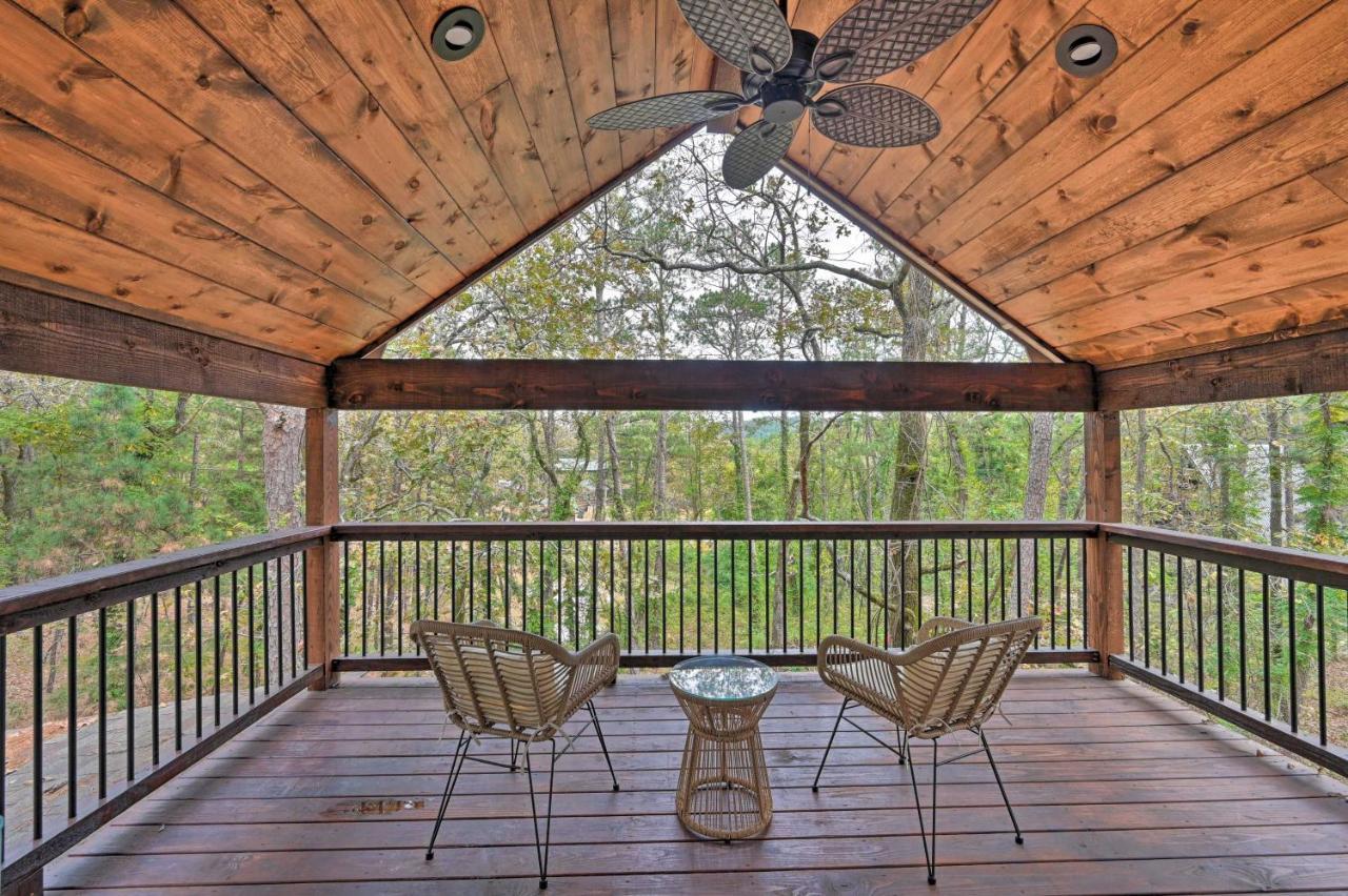 Tudor-Style Broken Bow Cottage With Hot Tub And Decks! Stephens Gap Eksteriør billede